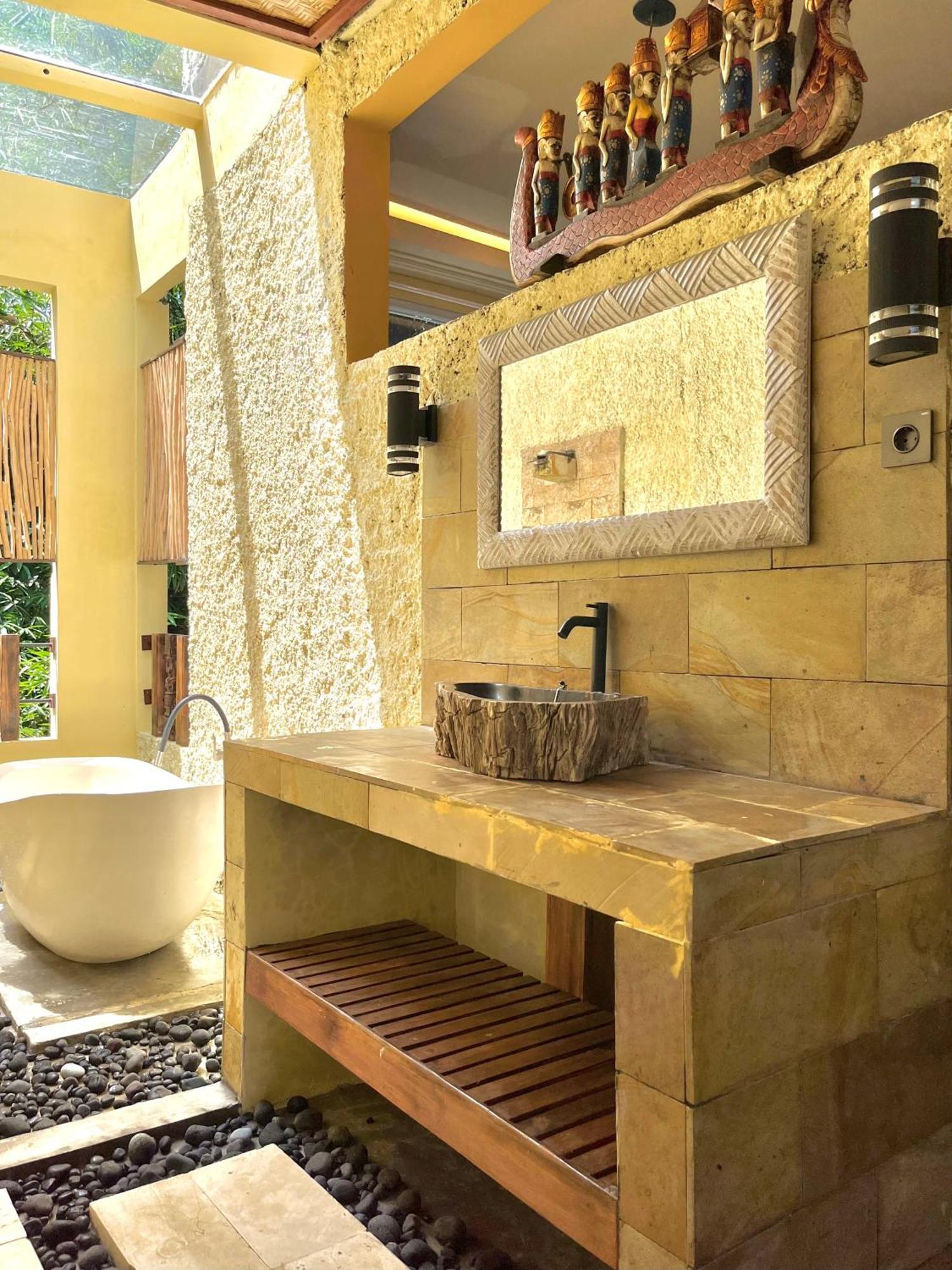 Отель Bamboo Oasis Убуд Экстерьер фото
